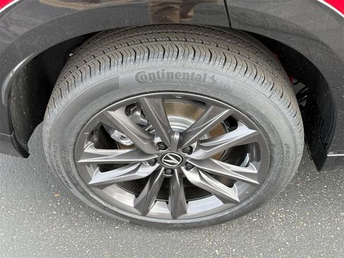 New 2025 Acura ADX A-Spec image 4