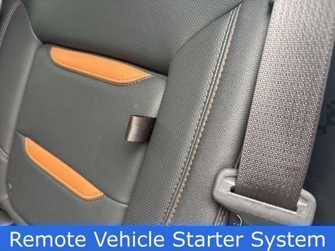 Used 2024 GMC Sierra 1500 AT4 w/ Technology Package image 26