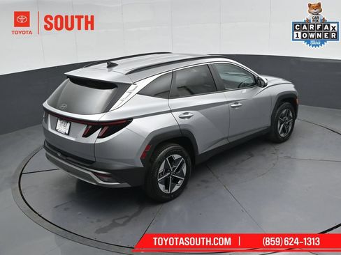 Used 2025 Hyundai Tucson SEL AWD/4WD image 47