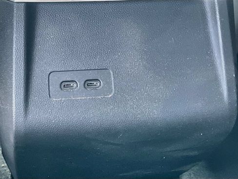 Used 2025 Cadillac Lyriq Sport AWD/4WD image 26