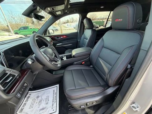 New 2026 Chevrolet Traverse Z71 w/ Driver Confidence Package image 36