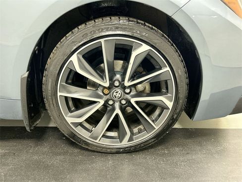 Used 2020 Toyota Corolla SE image 8