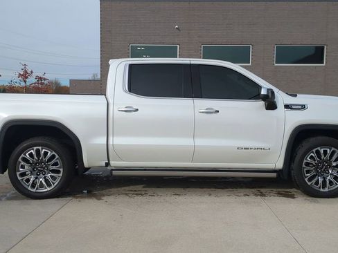 Used 2021 GMC Sierra 1500 Denali w/ Denali Ultimate Package image 8