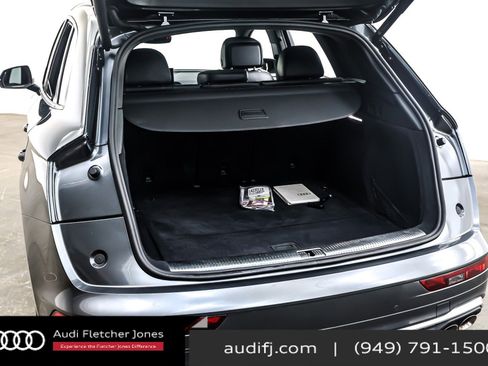 Used 2023 Audi SQ5 Premium Plus w/ Premium Plus Package image 22