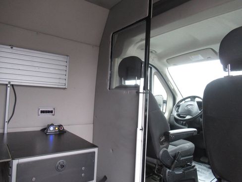 Used 2021 RAM ProMaster 1500 image 11