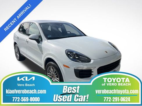 Used 2018 Porsche Cayenne Platinum Edition image 1