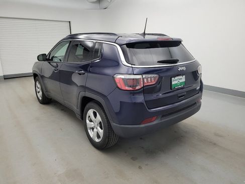 Used 2018 Jeep Compass Latitude w/ Popular Equipment Group FWD image 5