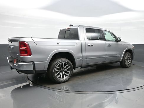 Used 2025 RAM 1500 Limited AWD/4WD image 8