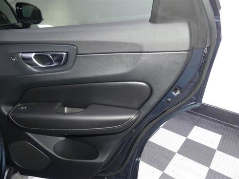 Used 2023 Volvo XC60 B5 Ultimate w/ Climate Package AWD/4WD image 28
