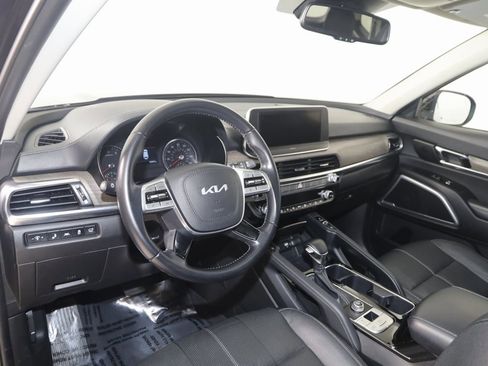 Used 2022 Kia Telluride EX w/ Towing Package image 26