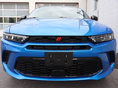 Used 2024 Dodge Hornet R/T Plus w/ R/T Blacktop Package AWD/4WD image 2