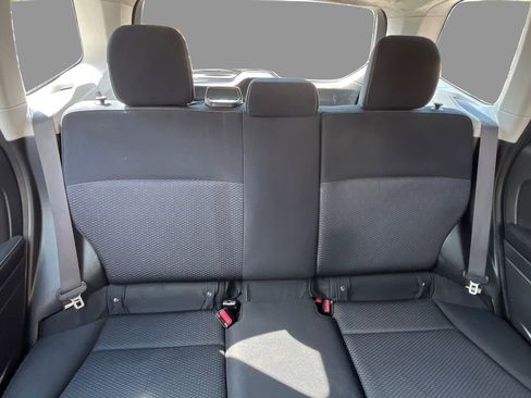 Used 2015 Subaru Forester 2.5i w/ Alloy Wheel Package image 13