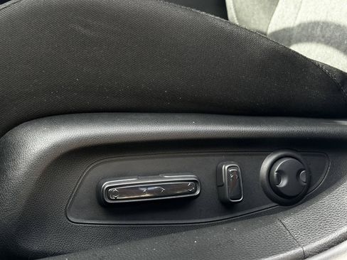Used 2025 Honda Accord Sport image 10