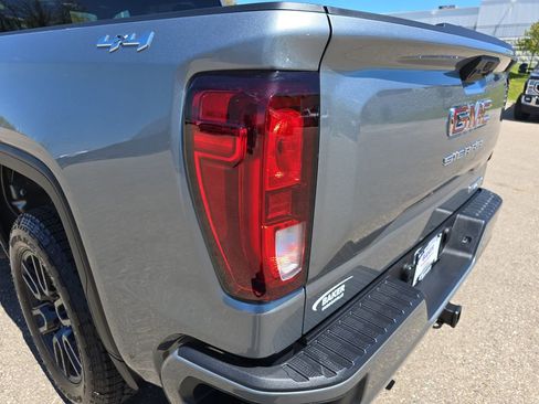 New 2026 GMC Sierra 1500 Elevation w/ Elevation Select Package AWD/4WD image 36