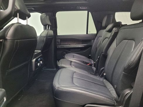 Used 2020 Ford Expedition Limited AWD/4WD image 18
