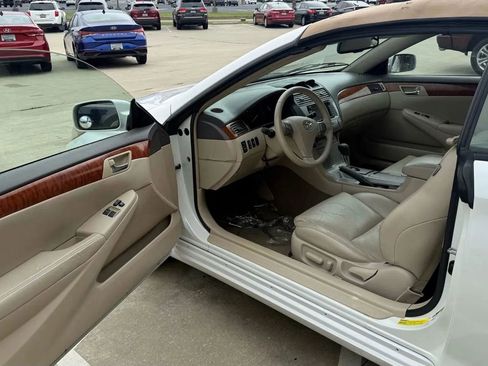 Used 2007 Toyota Solara SLE image 8