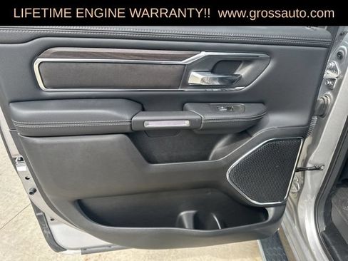 Used 2025 RAM 1500 Laramie w/ Sport Appearance Package AWD/4WD image 33