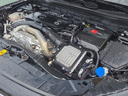 Used 2024 Mercedes-Benz GLB 250 image 20