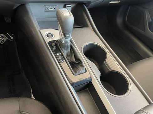 Used 2025 Nissan Altima 2.5 SV FWD image 39