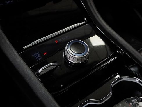 Certified 2021 Jeep Grand Cherokee L Limited w/ Trailer Tow Group (B) image 37