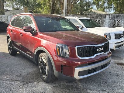 Used 2023 Kia Telluride EX w/ EX Captain's Chair Package