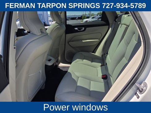 Certified 2023 Volvo XC60 B5 Core AWD/4WD image 15