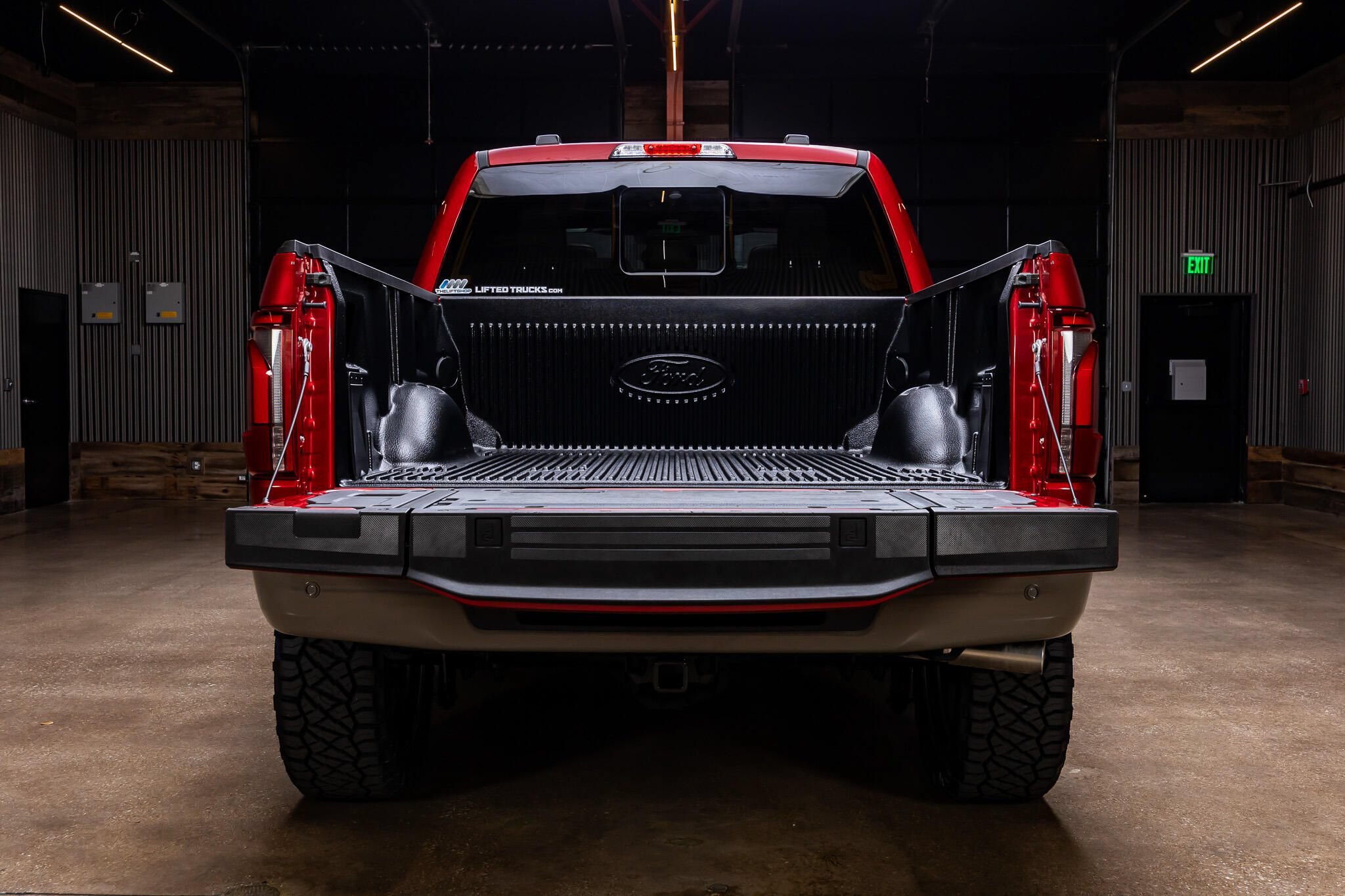 Used 2025 Ford F150 King Ranch w/ FX4 Off-Road Package AWD/4WD image 9