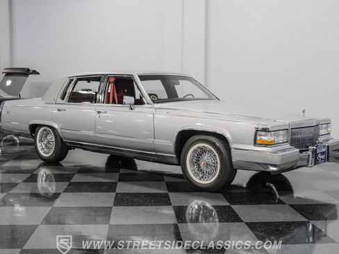 Used 1991 Cadillac Brougham image 14