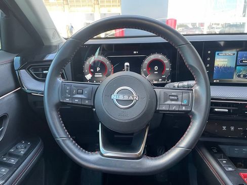 Certified 2025 Nissan Kicks SR FWD image 13