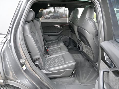 Used 2020 Audi SQ7 Prestige w/ Prestige Package image 50