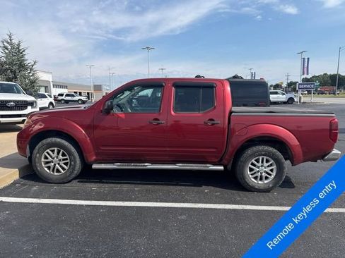 Used 2014 Nissan Frontier SV w/ SV Value Truck Package AWD/4WD image 8