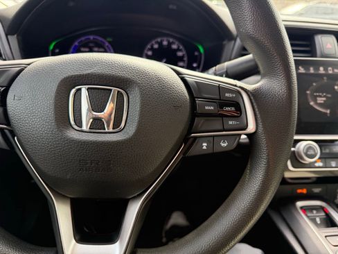 Used 2019 Honda Insight EX image 19