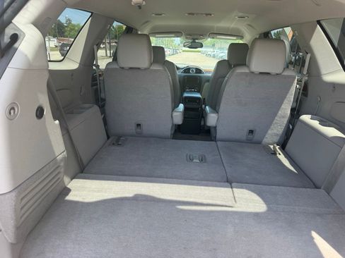 Used 2012 Buick Enclave Leather w/ Trailering Provision Package FWD image 24