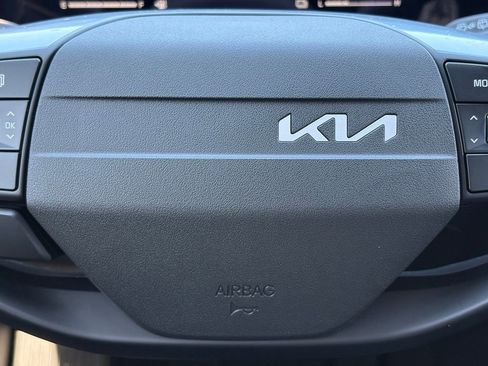 New 2026 Kia Sportage LX image 26