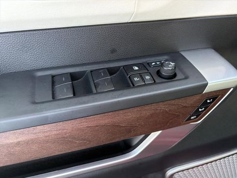 Used 2023 Toyota Sequoia Capstone image 22