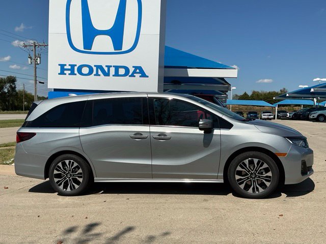 New 2027 Honda Odyssey Elite image 2