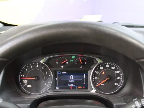 Used 2023 GMC Acadia SLE AWD/4WD image 18