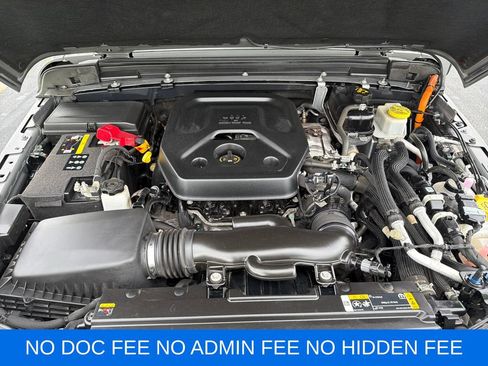 Used 2023 Jeep Wrangler Unlimited w/ Sun & Screen Package AWD/4WD image 24