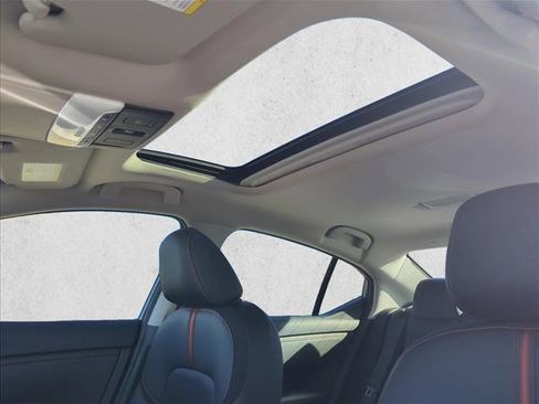 New 2025 Nissan Sentra SR w/ SR Premium Package FWD image 18