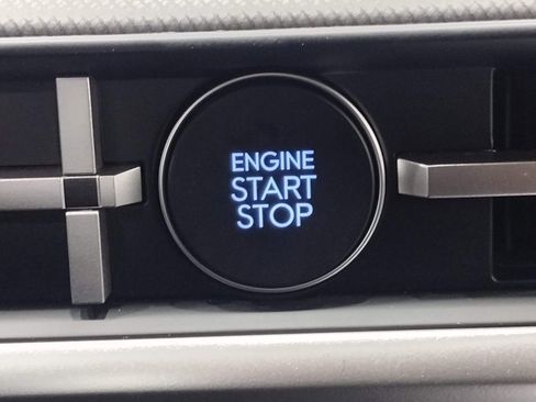 New 2026 Hyundai Santa Fe SE image 33