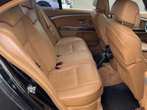 Used 2007 BMW 750i 4dr Sdn 750i image 18