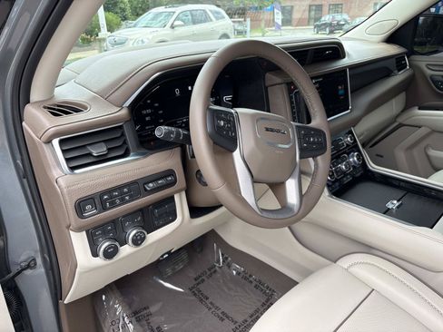 Used 2024 GMC Yukon Denali w/ Max Trailering Package AWD/4WD image 17