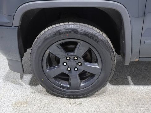 Used 2017 GMC Sierra 1500 4x4 Double Cab w/ Elevation Edition image 9