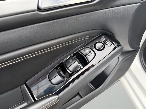 Used 2021 Nissan Altima 2.5 SV w/ SV Premium Package image 19