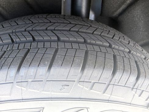 New 2026 Volkswagen Tiguan S FWD image 30