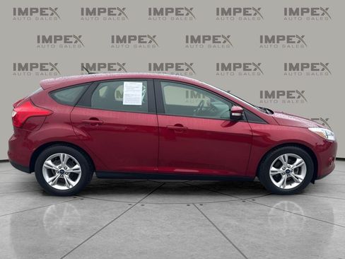 Used 2013 Ford Focus SE FWD image 6