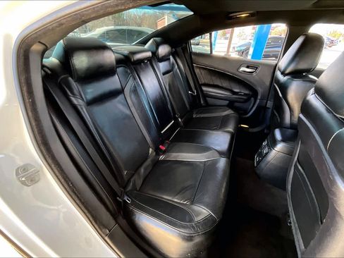 Used 2016 Dodge Charger SXT w/ Plus Group image 19