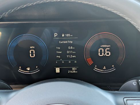 Used 2024 Hyundai Kona SEL FWD image 22
