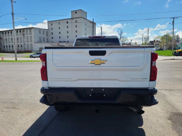 Used 2022 Chevrolet Silverado 2500 Custom w/ Custom Convenience Package AWD/4WD image 9