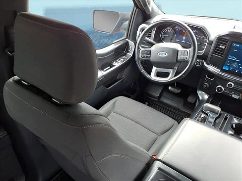 Certified 2022 Ford F150 XLT w/ Equipment Group 302A High image 8